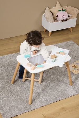 Gyerek asztal - Fehér, megfordítható tetejű, 68 x 47 cm