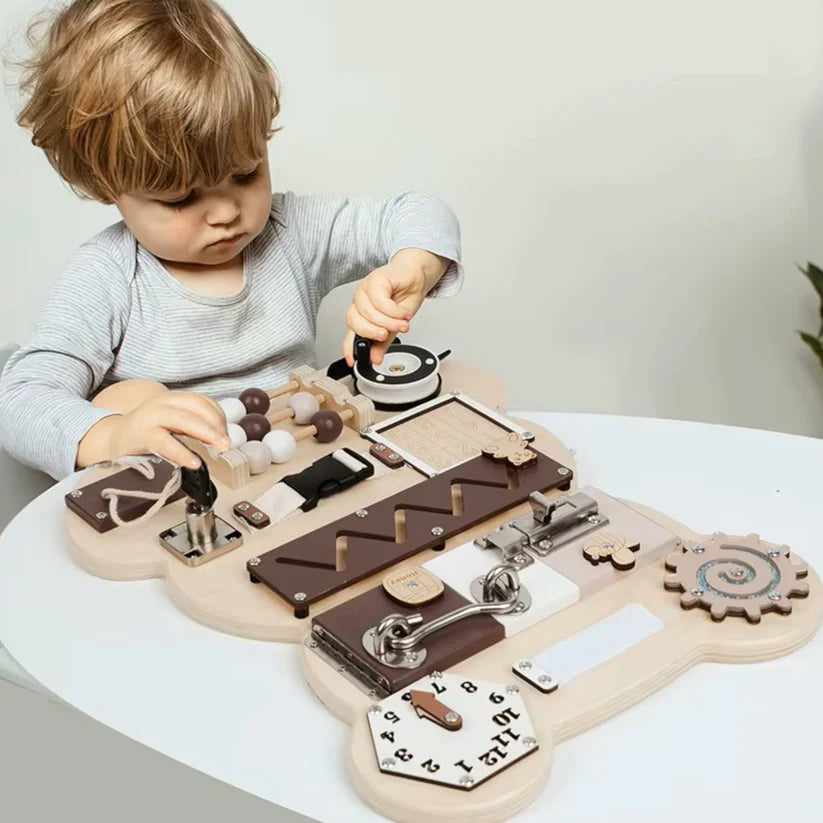 Maci matatófal, falra szerelhető (39 x 29,7 x 9 cm)